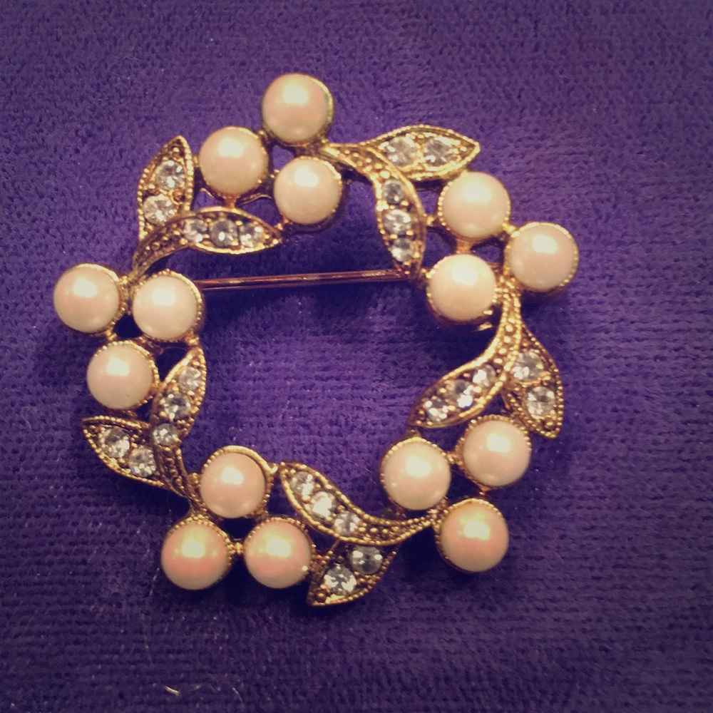Brooch